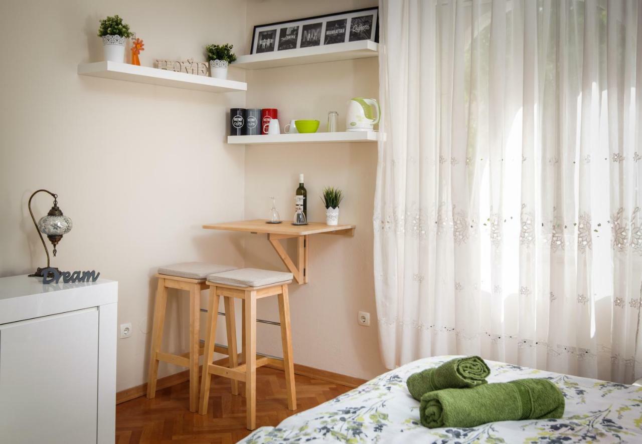 Private Accommodation Milisa Split Exterior foto